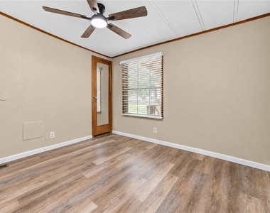 21 Pine Road - Photo Thumbnail 22