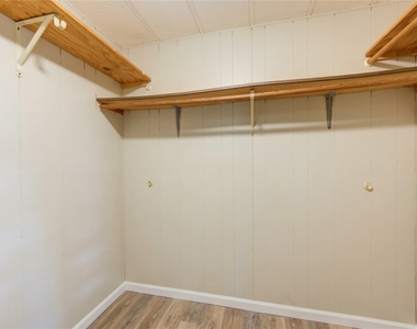 21 Pine Road - Photo Thumbnail 28