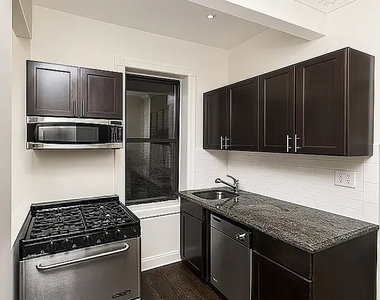 332 East 71st Street - Photo Thumbnail 1