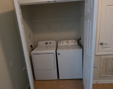 3868 Lexmark Lane - Photo Thumbnail 26