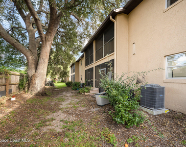 130 Summer Place - Photo Thumbnail 15