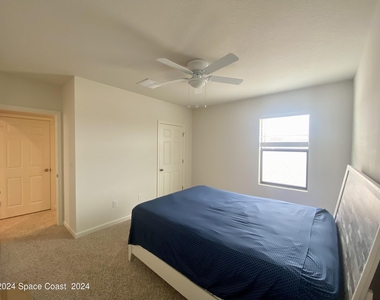 309 Wiregrass Avenue W - Photo Thumbnail 20