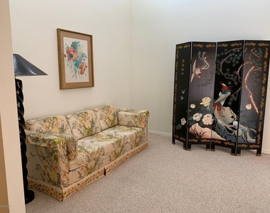 418 Hawthorne Court - Photo Thumbnail 8