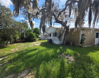 8453 Highpoint Boulevard - Photo Thumbnail 19
