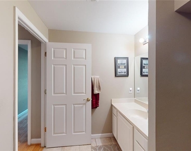 345 Bayshore Boulevard - Photo Thumbnail 7