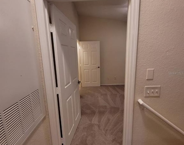 36122 Lake Chase Boulevard - Photo Thumbnail 15