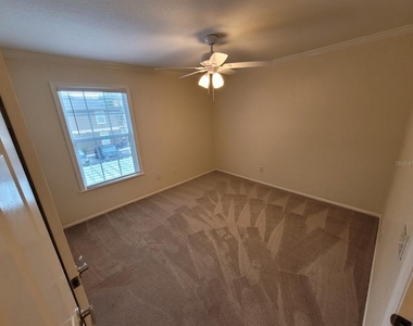 36122 Lake Chase Boulevard - Photo Thumbnail 31