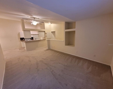 36122 Lake Chase Boulevard - Photo Thumbnail 7