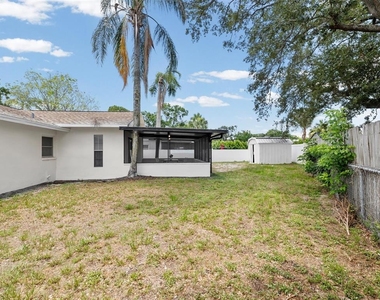 4928 Shetland Avenue - Photo Thumbnail 35