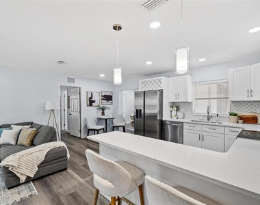 4928 Shetland Avenue - Photo Thumbnail 20