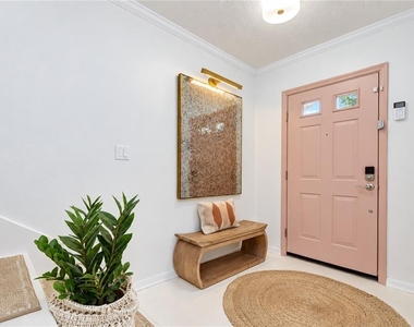 506 S Willow Avenue - Photo Thumbnail 3