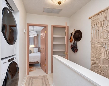 506 S Willow Avenue - Photo Thumbnail 24