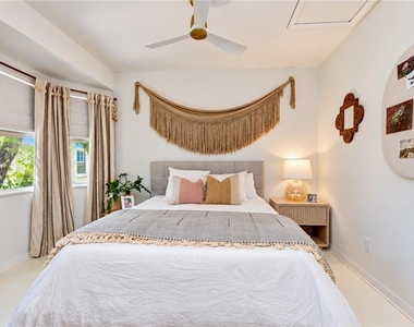 506 S Willow Avenue - Photo Thumbnail 21