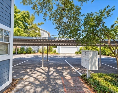 506 S Willow Avenue - Photo Thumbnail 30