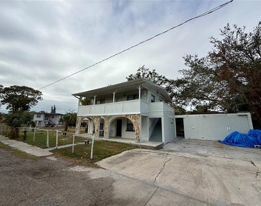 691 W Harbor Drive S - Photo Thumbnail 9