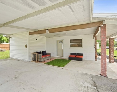 2112 E Nedro Road - Photo Thumbnail 3