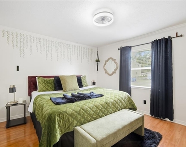 2112 E Nedro Road - Photo Thumbnail 13