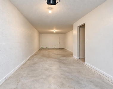 4891 Tuscan Loon Drive - Photo Thumbnail 7