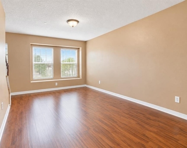 4891 Tuscan Loon Drive - Photo Thumbnail 11