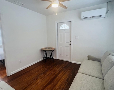 3100 W San Carlos Street - Photo Thumbnail 12