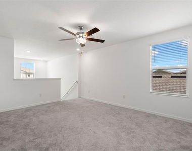 2562 Leonia Lane - Photo Thumbnail 18