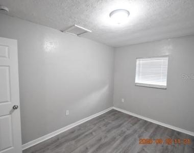 4995 S Pheasant Way - Photo Thumbnail 10