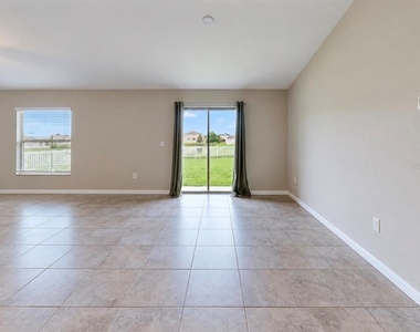 5005 White Chicory Drive - Photo Thumbnail 19