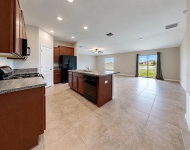 5005 White Chicory Drive - Photo Thumbnail 5