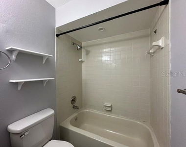 2597 Countryside Boulevard - Photo Thumbnail 20