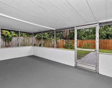 5644 Berlin Drive - Photo Thumbnail 27