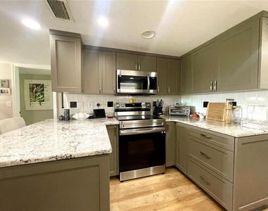 7893 Sailboat Key Boulevard S - Photo Thumbnail 2