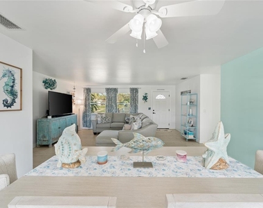 632 Shore Drive - Photo Thumbnail 9