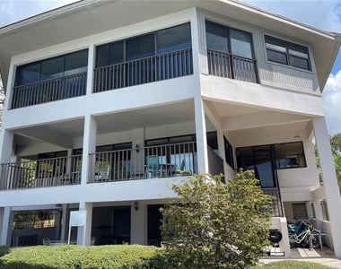 300 S Florida Avenue - Photo Thumbnail 26