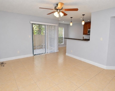 8647 Mallard Reserve Drive - Photo Thumbnail 18