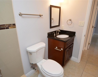 8647 Mallard Reserve Drive - Photo Thumbnail 27