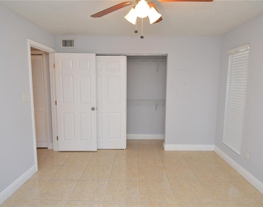 8647 Mallard Reserve Drive - Photo Thumbnail 34