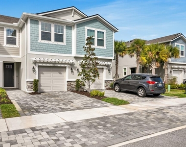 8355 Wildflower Glen Avenue - Photo Thumbnail 2