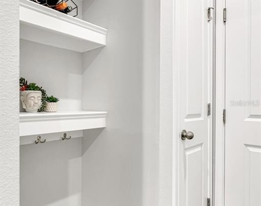 8355 Wildflower Glen Avenue - Photo Thumbnail 15