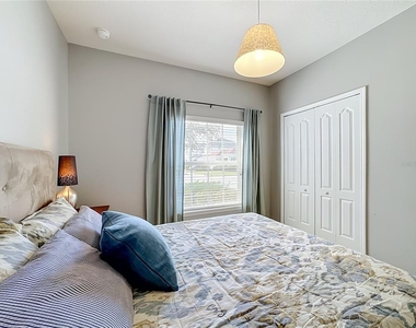 8608 Turnstone Shore Lane - Photo Thumbnail 29