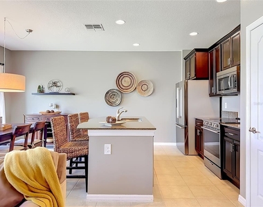 8608 Turnstone Shore Lane - Photo Thumbnail 13