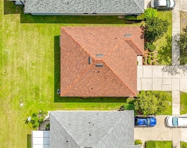8608 Turnstone Shore Lane - Photo Thumbnail 47