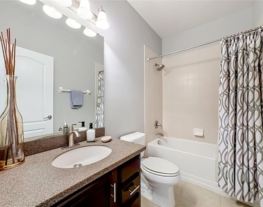 8608 Turnstone Shore Lane - Photo Thumbnail 34
