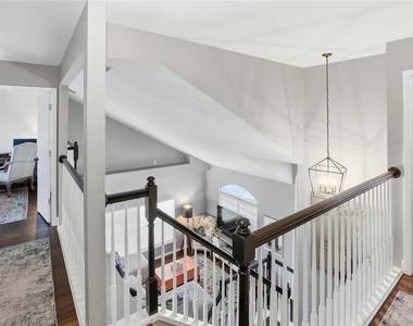 11235 Clayridge Drive - Photo Thumbnail 38