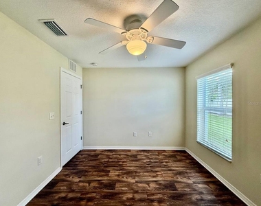 1914 Peaceful Palm Street - Photo Thumbnail 32