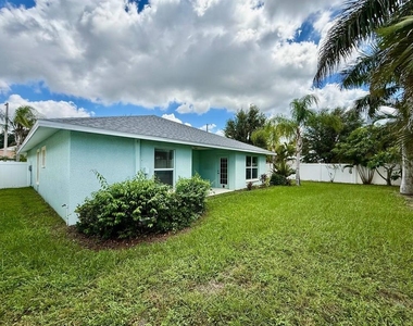 1914 Peaceful Palm Street - Photo Thumbnail 42