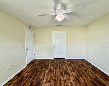 1914 Peaceful Palm Street - Photo Thumbnail 22