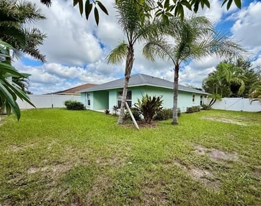 1914 Peaceful Palm Street - Photo Thumbnail 44