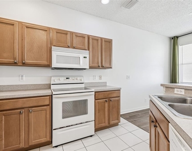 571 Shoreham Court Ne - Photo Thumbnail 26