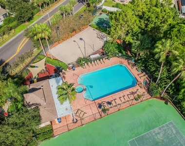 571 Shoreham Court Ne - Photo Thumbnail 78