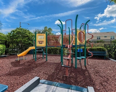 571 Shoreham Court Ne - Photo Thumbnail 83